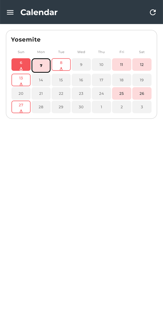 La app mostrando un calendario mensual de limpiezas de un anuncio, con el día de hoy marcado